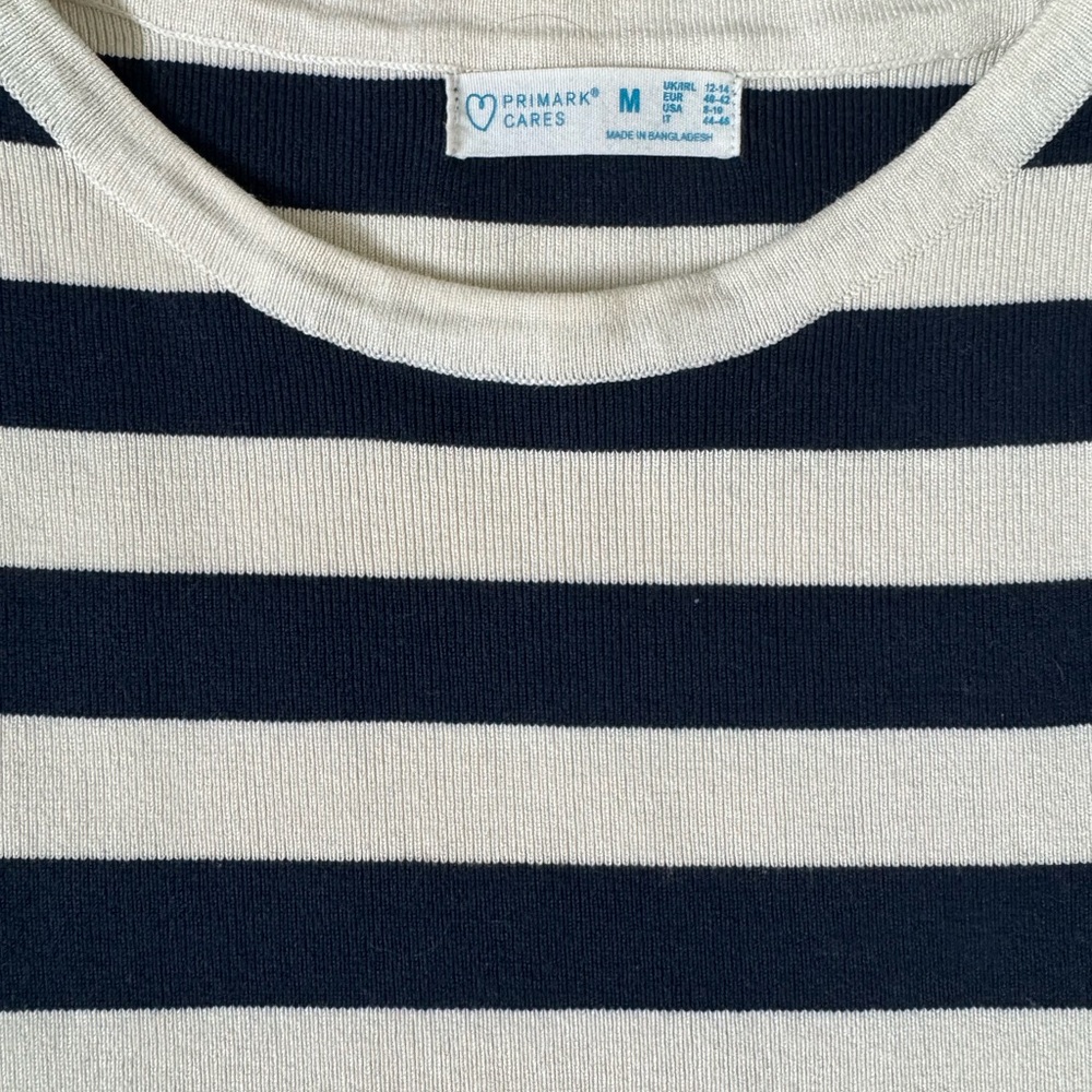 Striped Sleeveless Knit Top - Picture 3 of 4